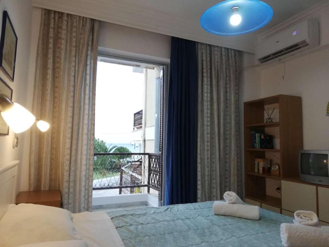 Kariani Beach Apartment Kültér fotó