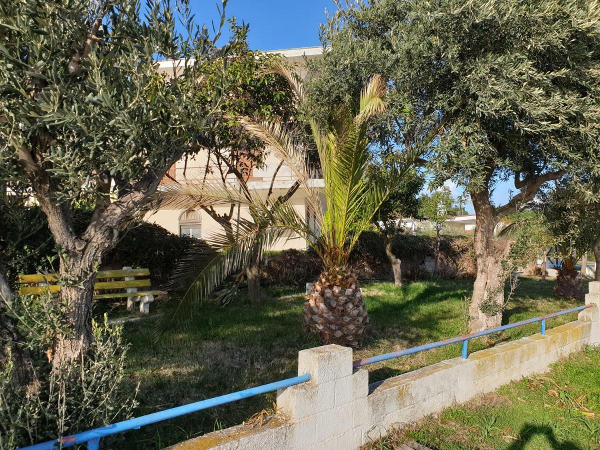 Kariani Beach Apartment Kültér fotó