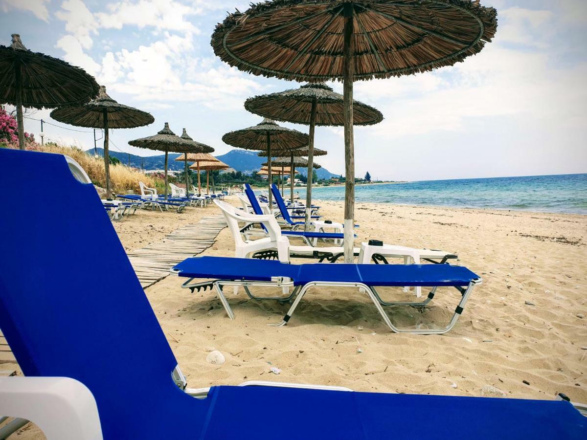 Kariani Beach Apartment Kültér fotó